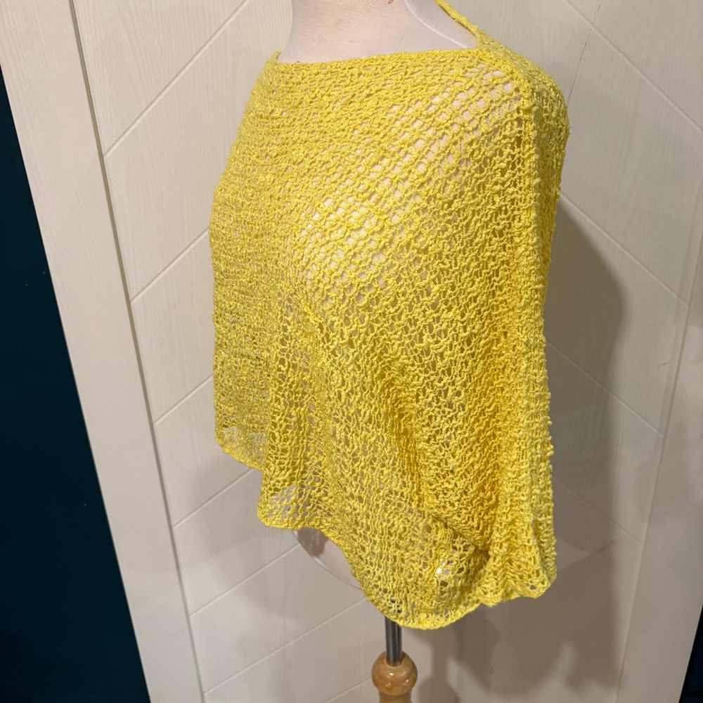 MARBLE Yellow Open-Knit Poncho Swimsuit Cover Up / Vacation/ Beach/resort - Picture 3 of 6